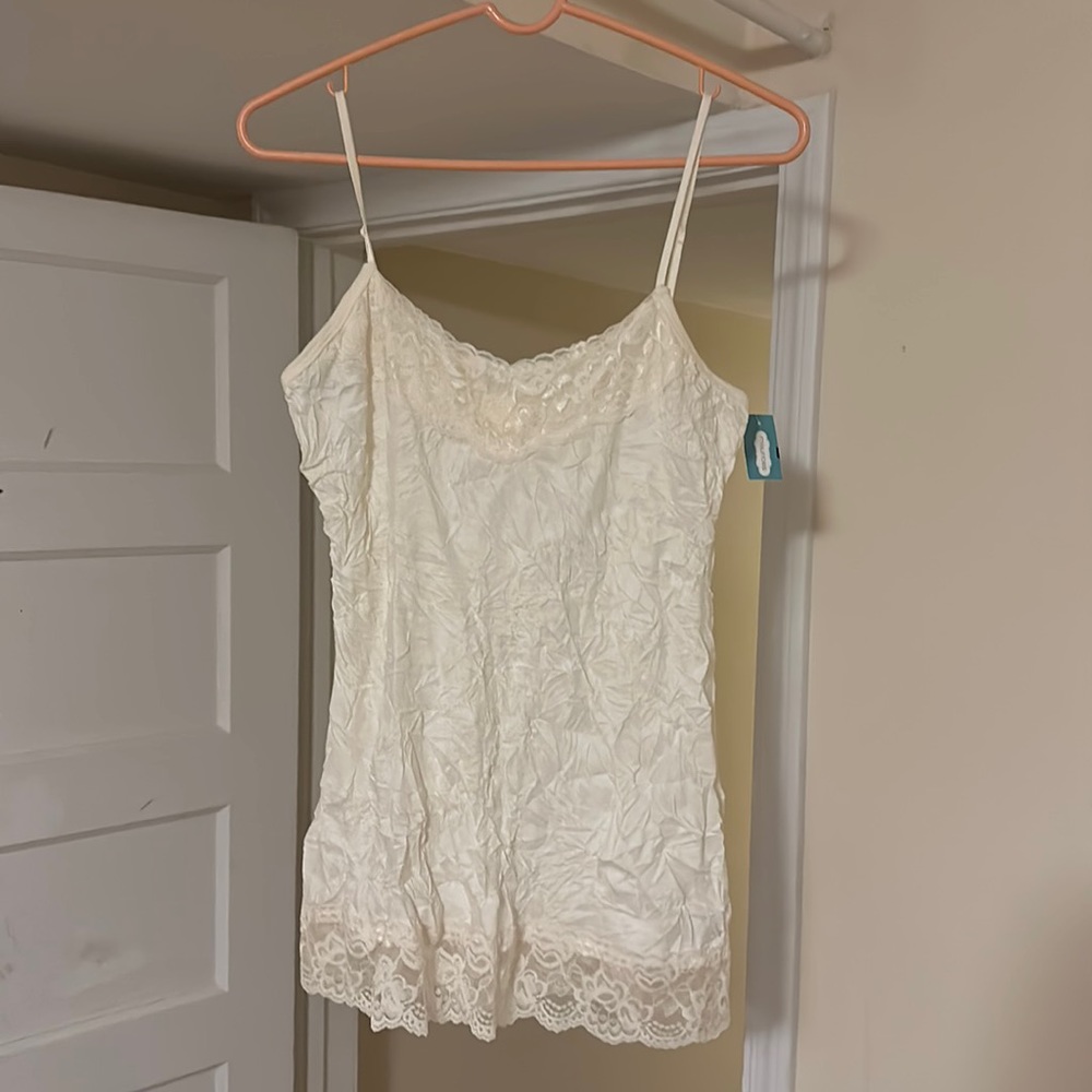 Maurices white tank top, with ruffles and lace brand new with tags